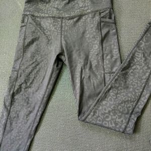 Constantly Varied Gear Leggings